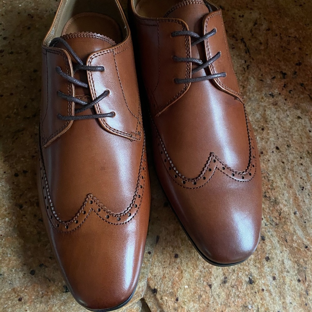 NIB Aldo men’s wingtip dress shoes 9.5
